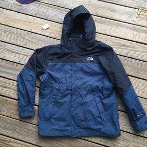 north face gore-Tex light weight jacket large